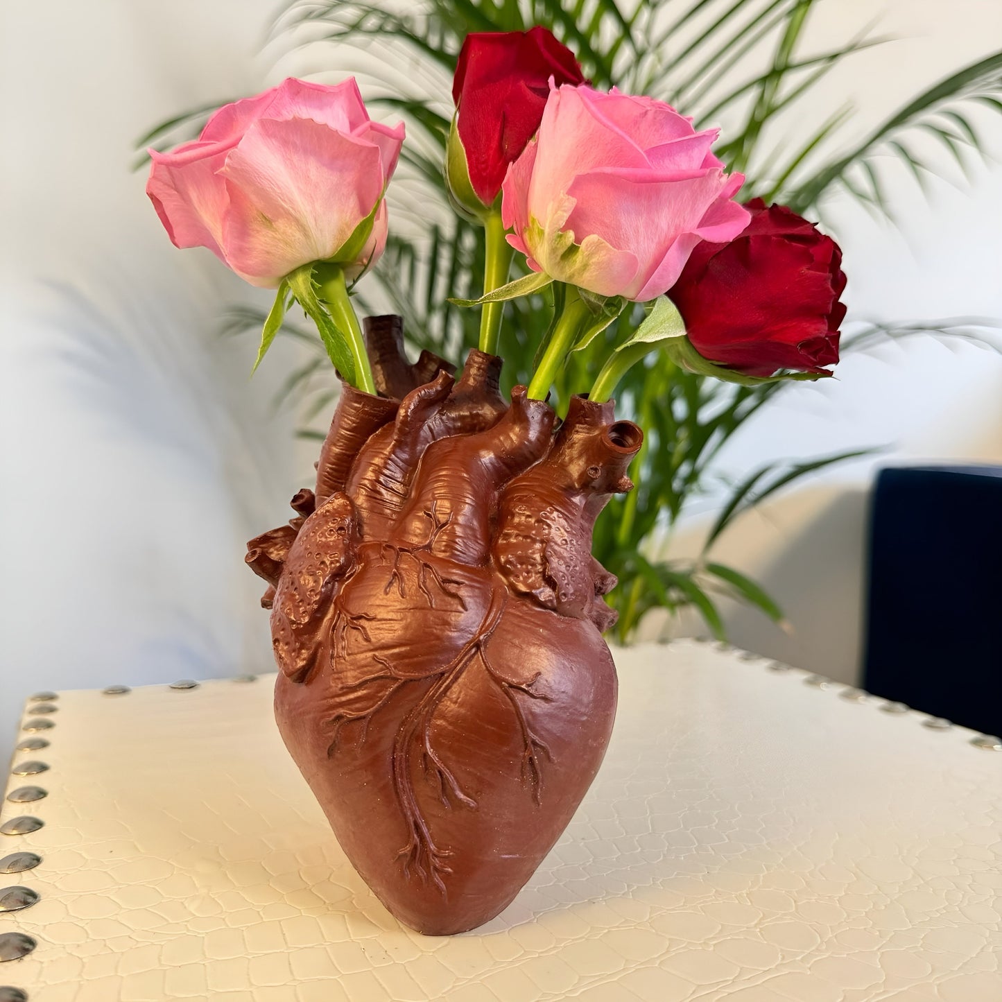 Resin Heart Shape Vase, Anatomical Heart Flower Vase Resin Plant Pot Decorer Decorative Planter Heartvase